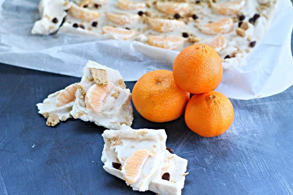 easy mandarin frozen yogurt bark easy mandarin frozen yogurt bark