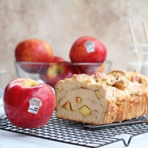 Gluten free apple cinnamon pull apart bread
