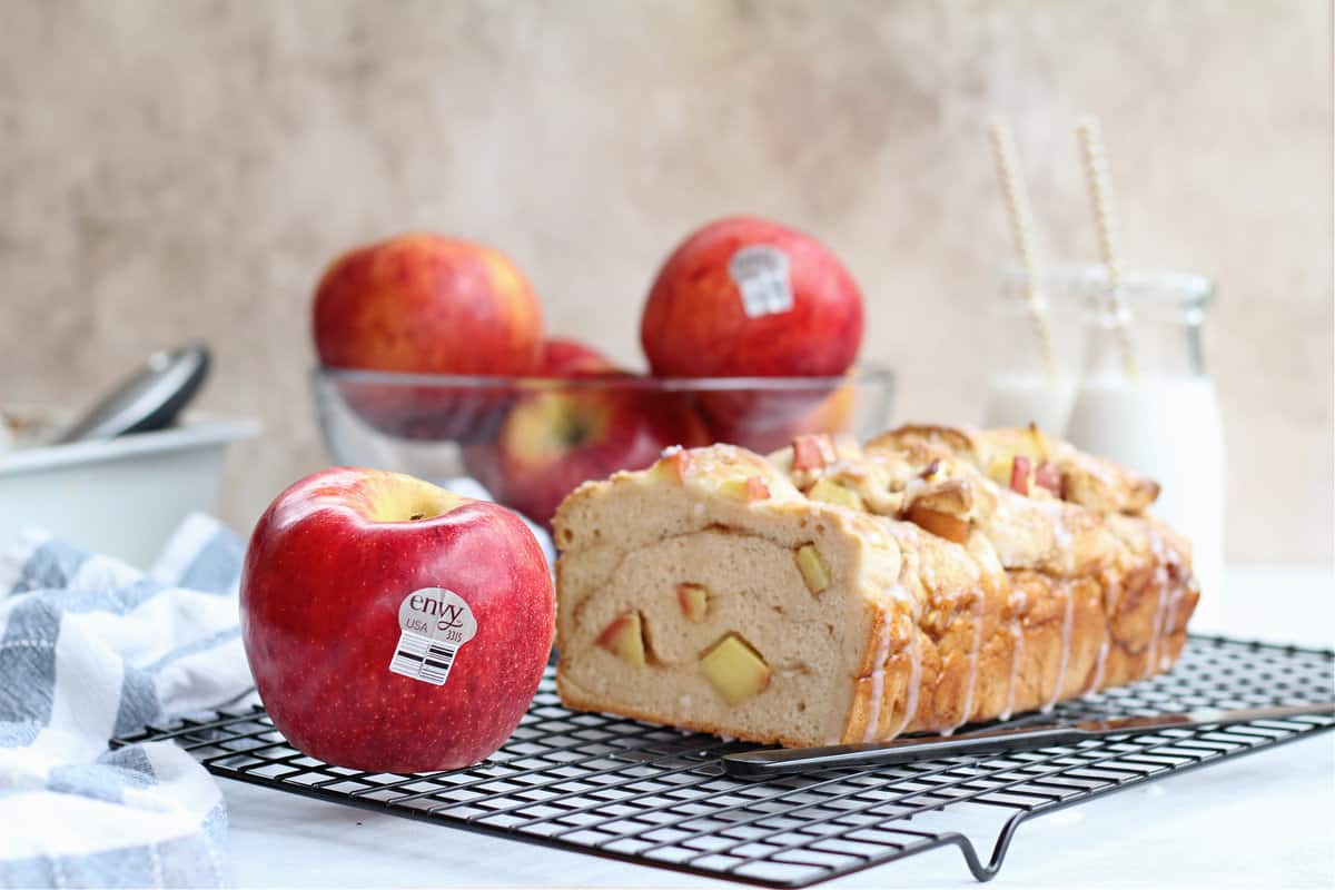 Gluten free apple pull apart bread Gluten free apple pull apart bread