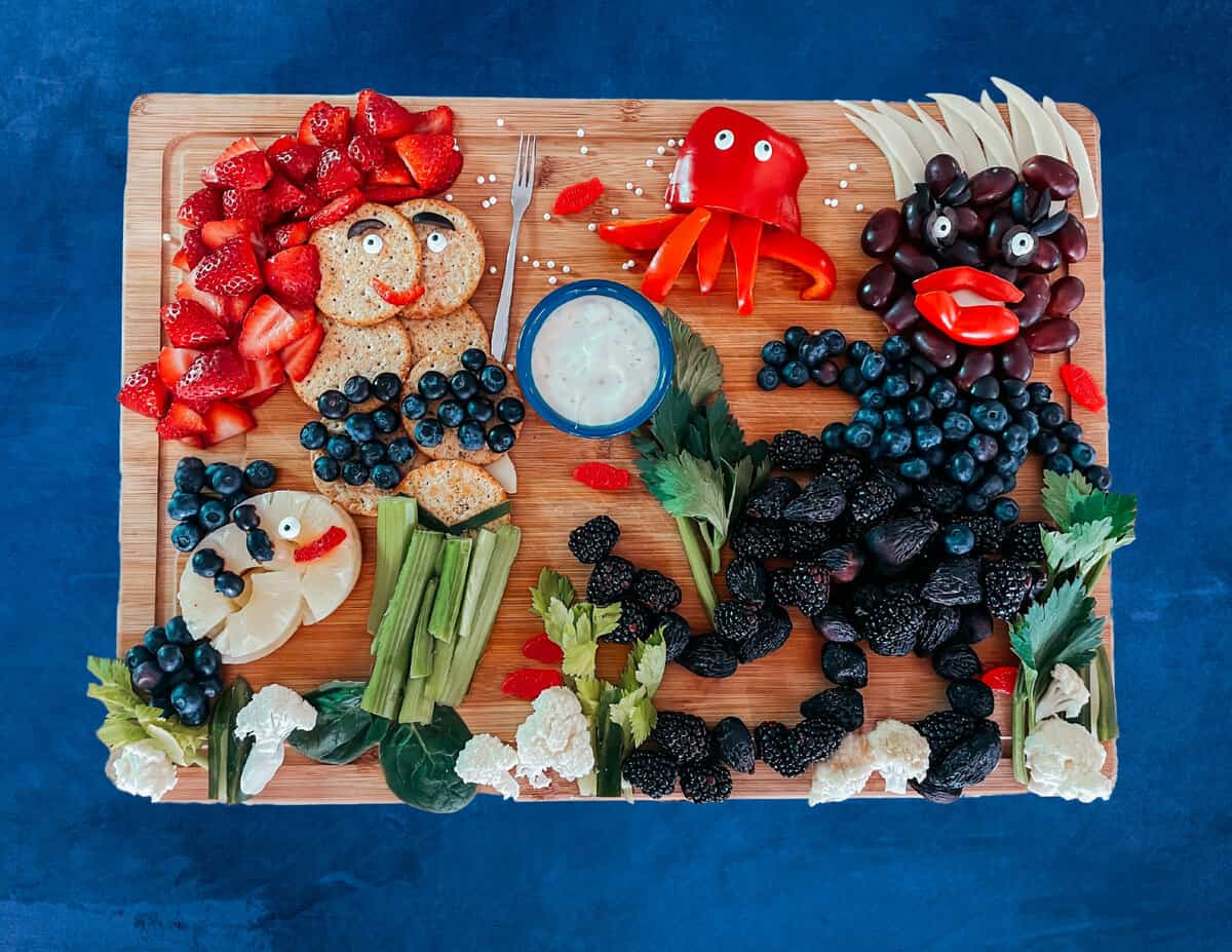 How To Make A Little Mermaid Charcuterie Board How To Make A Little Mermaid Charcuterie Board