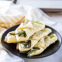 Asparagus Puff Pastry Bundles