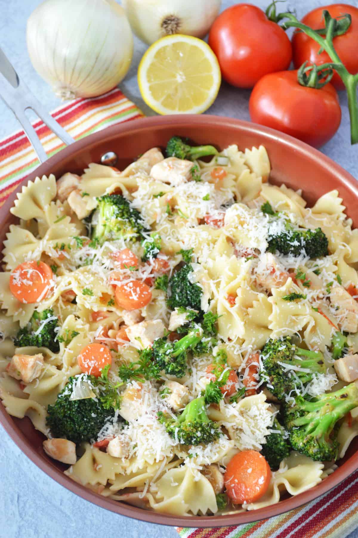 Lemon Chicken Pasta with vegetables Lemon Chicken Pasta with vegetables