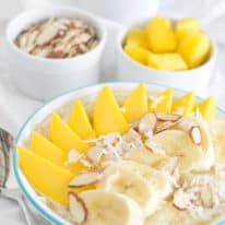 Tropical Smoothie Bowl